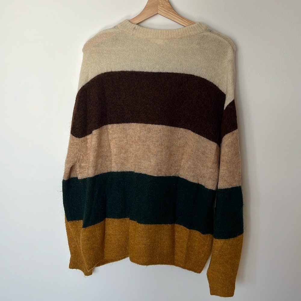 H&M | Oversized Sweater - Picture 2 of 4